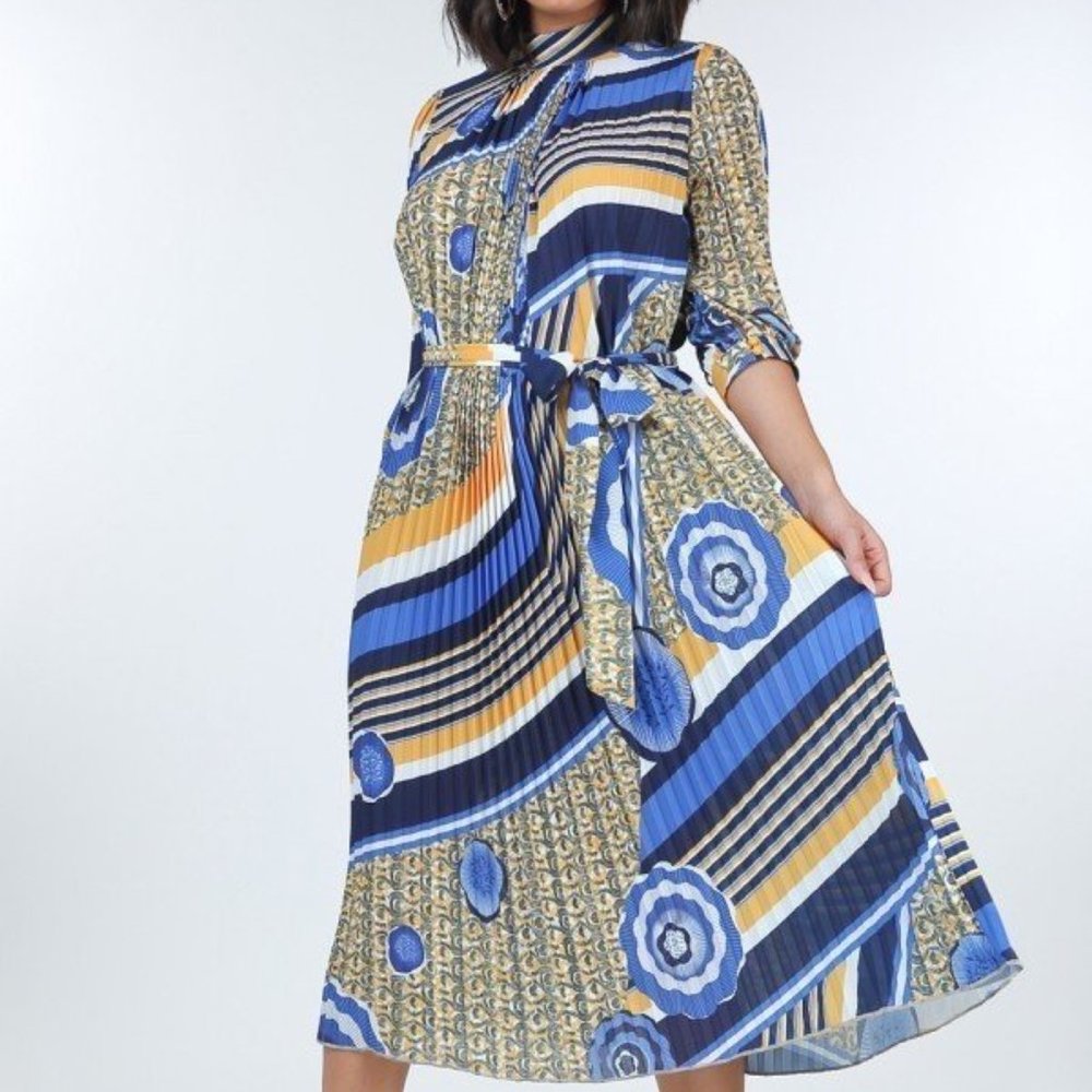 Women's Mellow Yellow Pleated Print Midi Beautiful Dress For Valentine NWT